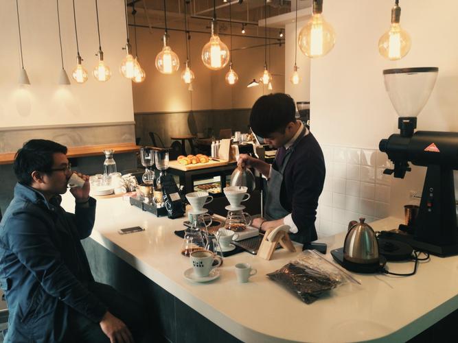 我想开速溶咖啡店,请问要在哪里进货? 我想开速溶咖啡店,请问要在哪里进货?